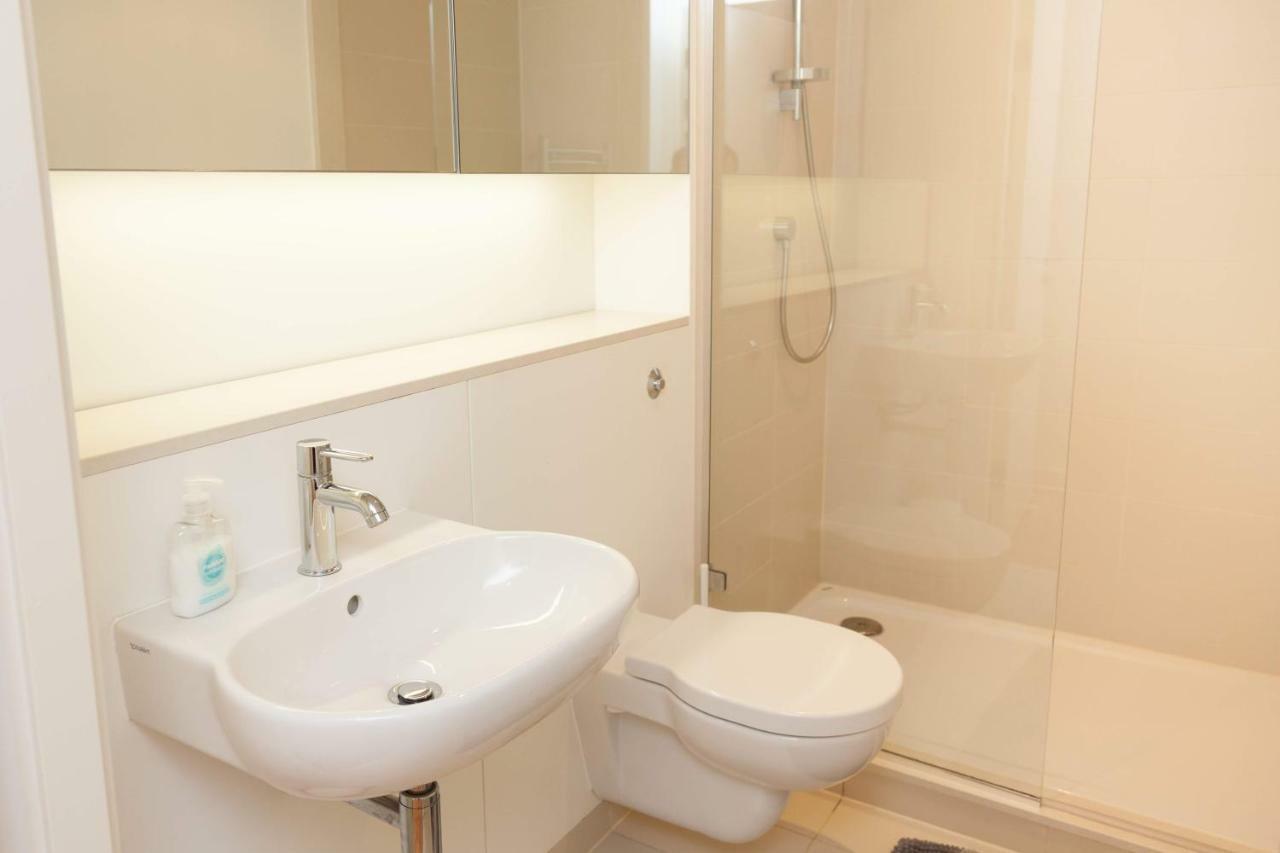 2 Bed Apartment At Quartermile เอดินบะระ ภายนอก รูปภาพ